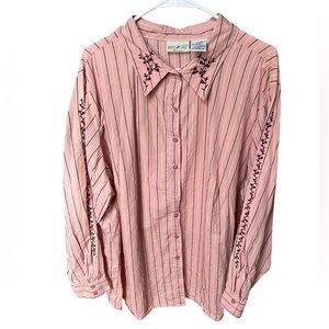 White stag button up shirt, Pink Striped Collard Shirt with embroidery, 22W/24W